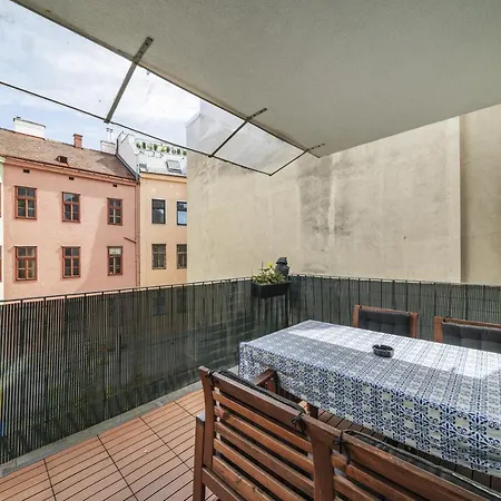 17 C&J'S Apartment Vienna Exterior photo